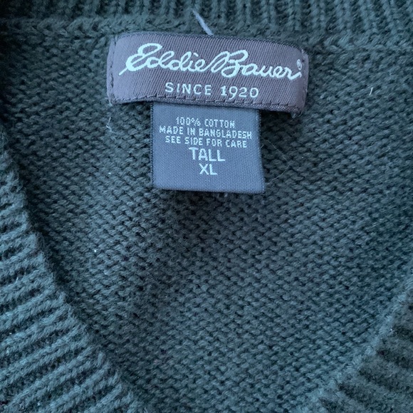 🌲Eddie Bauer dark green v-neck cotton sweater. Size XL Tall. - Picture 2 of 7